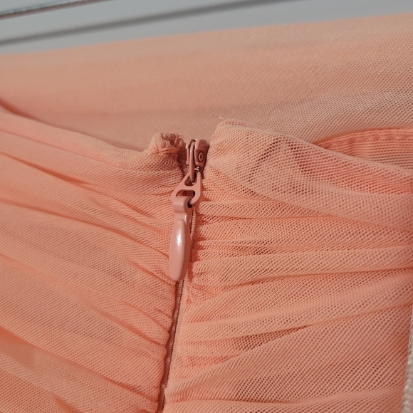 House of CB Peach Aubrey Gathered Mesh Mini Skirt NWT - Picture 7 of 10